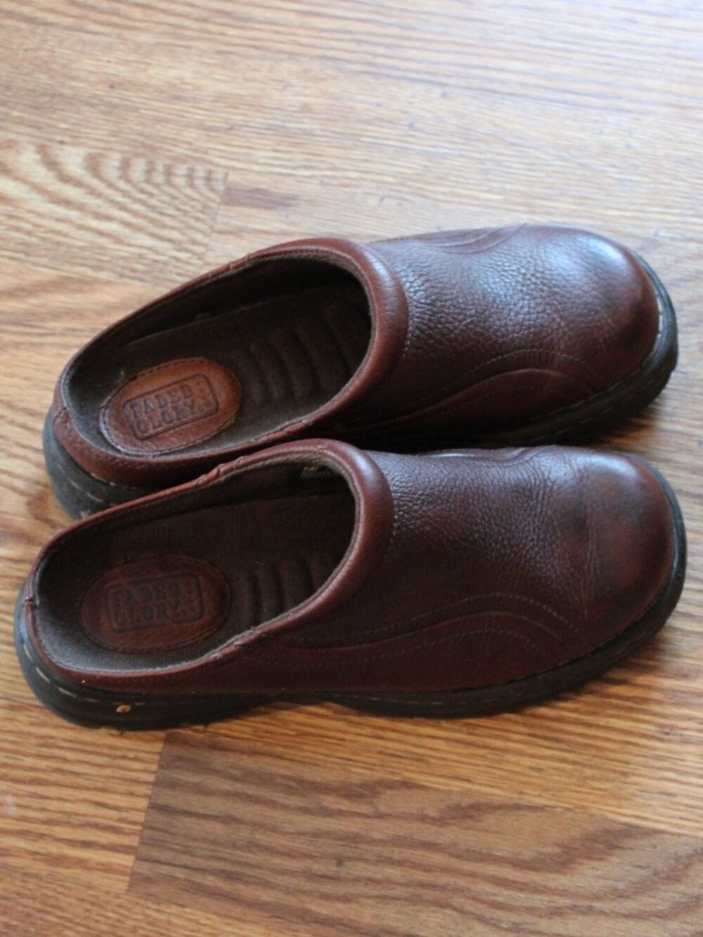 y2k Faded Glory Leather Mules